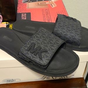 MK sandals